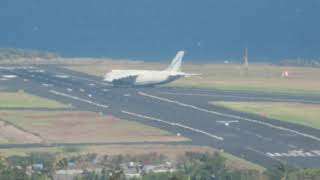 Antonov AN-124 ,Antonov Airlines ,UR-82008 ,landing at St Denis de la Reunion (RUN)