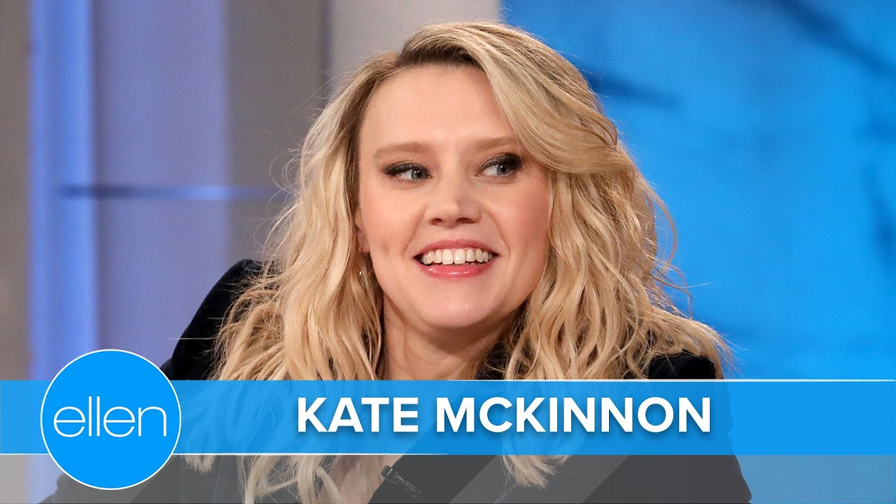 Kate McKinnon Reads an Imagined Letter to Ellen From Her 13-Year-Old Self