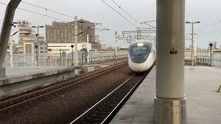 EMU3000 146次自強號(Tze-Chiang)特仕車抵達屏東站(EMU3240)