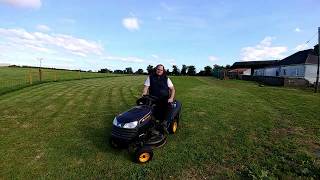 Lawn mowing timelapse / Fűnyírás timelapse