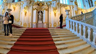 Saint Petersburg - Walking museum Hermitage - Russia