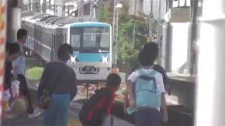 【神奈川県　秦野市　大秦町1-1】【小田急電鉄　小田原本線】【秦野駅　2番線】【第71回秦野たばこ祭】4000形(急 新宿)･8000形8565F(快小田原)･30000形EXEα(通過) 発車･到着