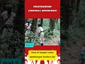 Tentara liar mencari Jenderal Soedirman di tengah hutan