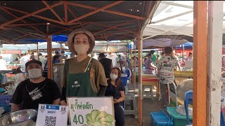 ตลาดครอบครัว​ ช่วงเช้าวันเสาร์ ที่ย่านบางกรวย นนทบุรี