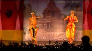 Anupriya and Ankita`s sixth Bharat Natyam peformance on Padam