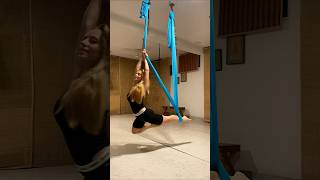 Aerial yoga trick | Warrior pose  and dance split #aerialyoga #shortsvideo #shortvideo