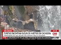 turistas encontram sucuri de 4 metros em cachoeira em goiás cnn novo dia