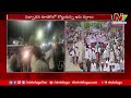 group politics in hindupur ycp హిందూపురంలో రోడ్డెక్కిన వైసీపీ ntv