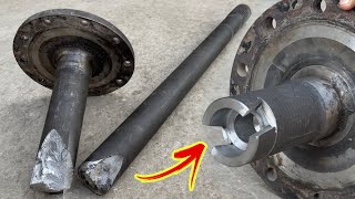 How Mechanic Distinctive Repaired Broken Truck Wheel Axle by Showing His New Theory Hope You like it