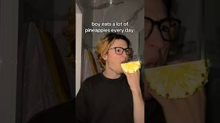 Pineapple Eating🍍