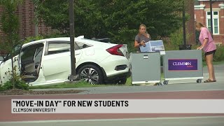 "Move in day" for first year students at Clemson University