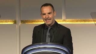 Martin Lewis CBE accepts his RTS Special Award