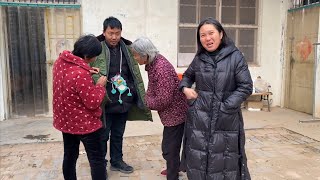 白雪买车清香心痒，报考驾证遭老白打击，婆婆表面支持儿媳挺搞笑