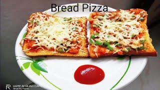 या पद्धतीने बनवा पॅन मध्ये ब्रेड पिझ्झा |  Quick and easy bread pizza by nilam's kitchen...