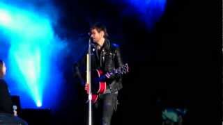 Boys Like Girls - "Two Is Better Than One" (Live)