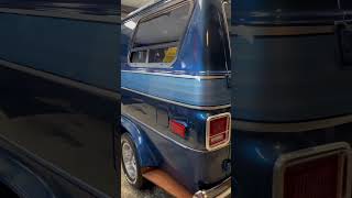 G20 Chevy Van // Retro-Custom Nautical Paint