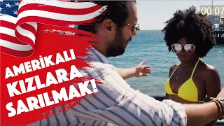 Amerikalı Kızlara Sarılmak - Hayrettin