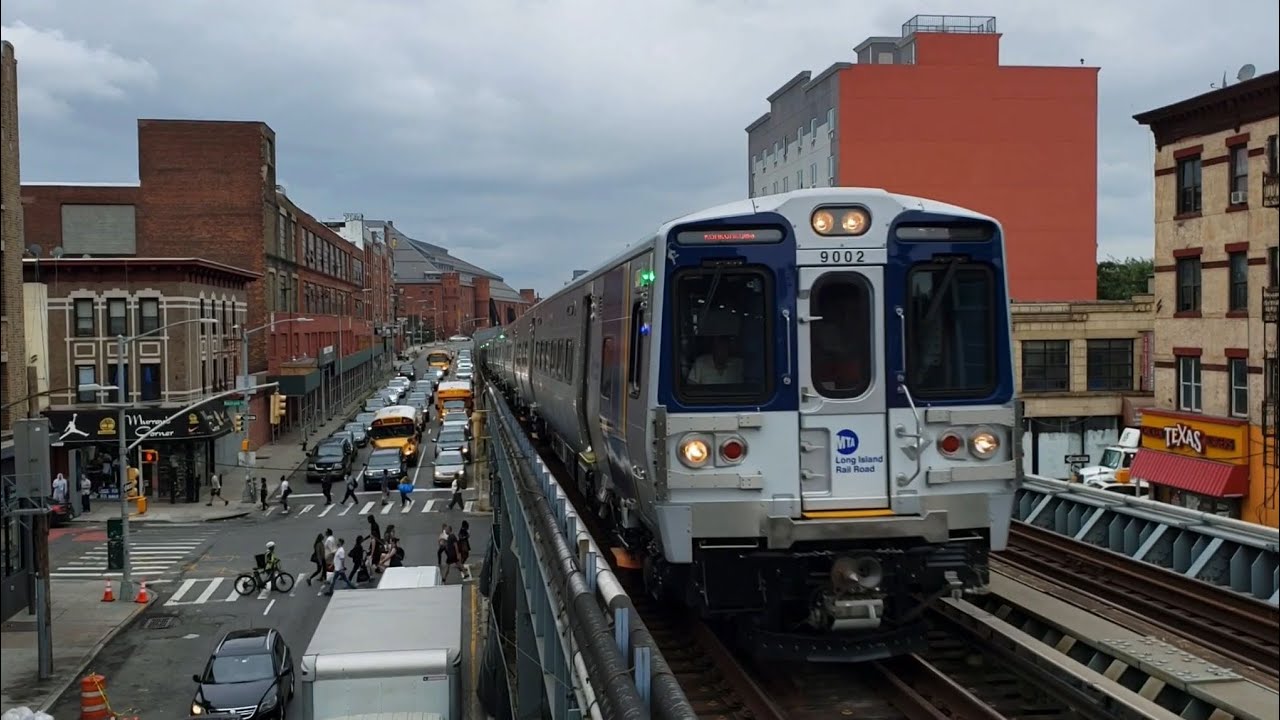 ⁴ᴷ Long Island Railroad Kawasaki M9 At Nostrand Avenue - YouTube