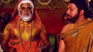 Azhaikiraan Maathavan - Sri Raghavendra | Rajinikanth |அழைக்கிறான் மாதவன் | Tamil Devotional Song