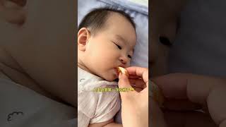 人类幼崽第一次吃橘子😃 #萌娃 #萌娃搞笑日常 #可爱的小吃货 #funnyvideos #baby