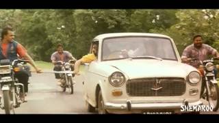 Anaganaga Oka Roju Movie Scenes - Goons chasing J D Chakravarthy & Urmila Matondkar's car