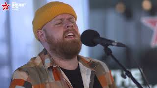 Tom Walker - Leave A Light On (Live on The Chris Evans Breakfast Show with Sky)