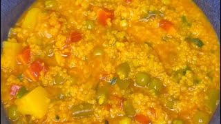 नमकीन दलिया बनाने का आसान तरीक़ा।Namkeen Daliya Recipe | Vegetable Daliya Khichdi |