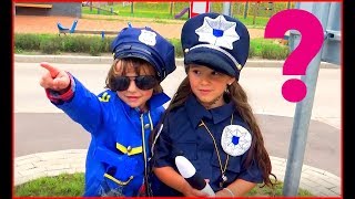 Super cops catch criminal Makar and Anna pretend play Policeman
