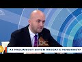 a i paguan dot shteti rrogat dhe pensionet eksperti situata shqetesuese abc news albania