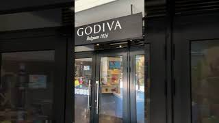 Godiva chocolate store in Linkou Mitsui outlet