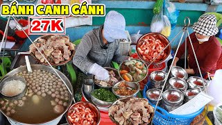 Bánh Canh Gánh 27K Topping Hấp Dẫn Cực Đông Khách Cùng Chỗ Ngồi Xịn Sò Bao Mát Ở Vỉa Hè Q8