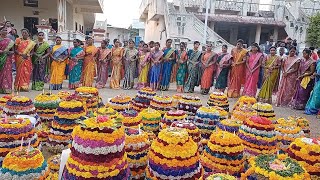 Bathukkamma and Dussehra in my Village//@VillageStories17 //2021//paddathi ga jarigina bathukkamma