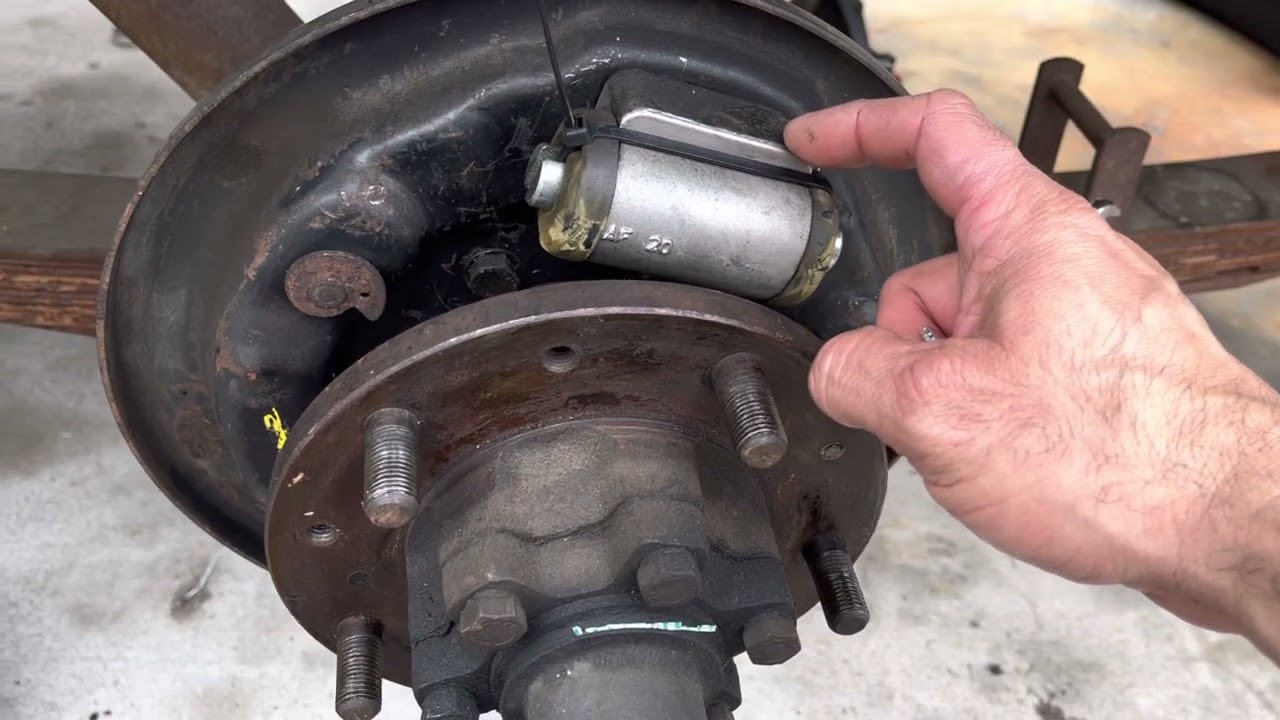 Land Rover Series Brake Adjustment - YouTube