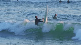 El Rollo, on a longboard