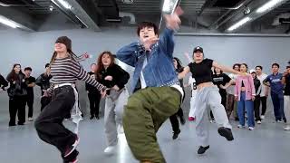 (MIRRORED) ROSÉ & Bruno Mars - 'APT.' [1 MILLION Dance Studio Yechan]