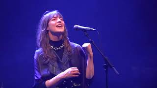 Fishbach - Dans un fou rire (Live) Paris, Studio 104