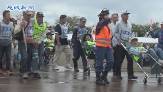 土砂災害を想定し総合防災訓練   県と桜川市、１２０機関３千人が参加