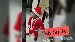 Cutieee Vihaan comes as Santa to give us gifts.🧑‍🎄🎅