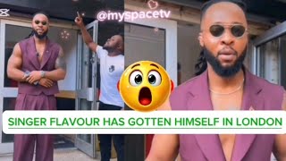 SINGER FLAVOUR HAS GOTTEN HIMSELF A NEW HYPEMAN, A WHOLE TROUBL€