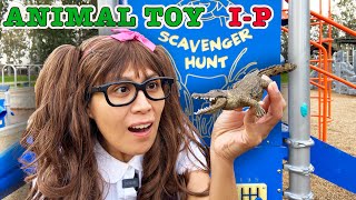 Animal Toy Scavenger Hunt I-P