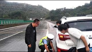 高速上换备胎被扣分罚款？交警：照着做，安全还不违章