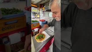 İzmir' de 45 YILLIK Sokak LAHMACUNU Ustası