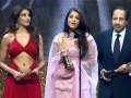 Aishwarya and Hrithik win Glamour Star of the Year awards - YouTube.flv