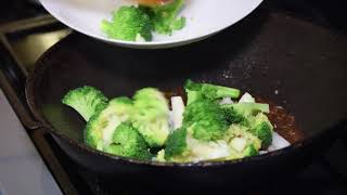 No copyright video, kitchen, cooking food, vegetables, free for download, no copyright video...