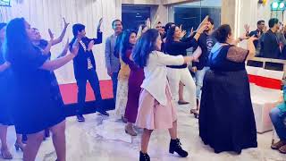Gallan goodiyan | surprise| sangeet  performance | Flashmob | Wedding Entry |Trending dance