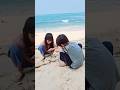 Main di tepi pantai #shorts #youtubeshorts #trending #viral #short #shortvideo #shortsvideo #fyp