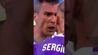 Mandzukic o Ramos? #mandzukic #ramos #championsleague #juventus #short