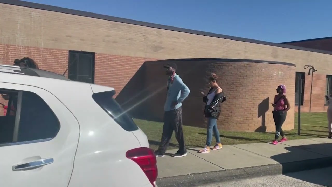 Parents Panic After Fayetteville Schools Put On Lockdown After 911 Call ...