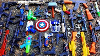 koleksi mainan tembak plastik seperti shotgun,watergun,nerf,borgol,granad,ak47,sniper,pistol 69