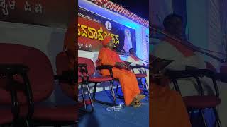 ಹುಣಶ್ಯಾಳ ಗ್ರಾಮದಲ್ಲಿ ಇಟಗಿ ಪೂಜ್ಯರ ಆಶೀರ್ವಚನ #folksong #folksong #kannadadevotioanlsongs